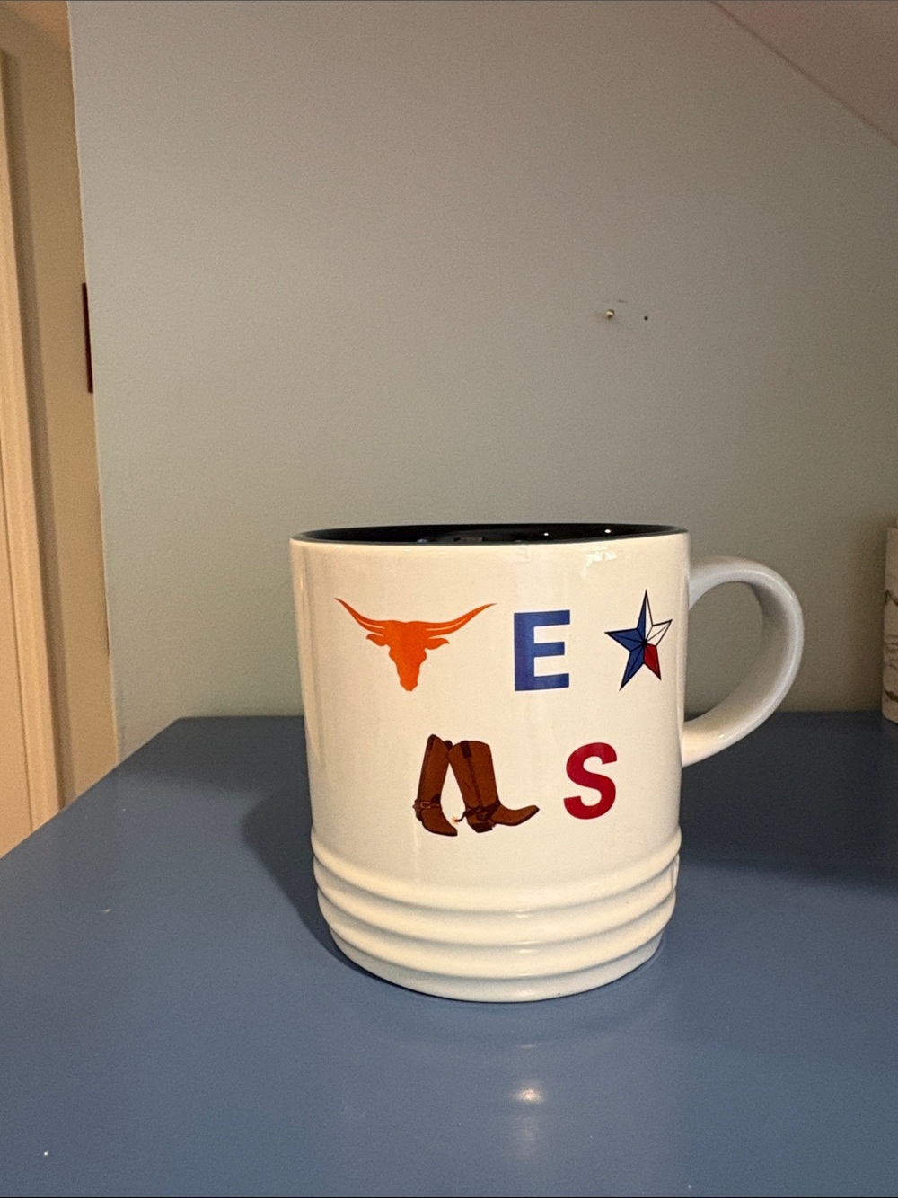 Le Creuset White Texas Motif Ceramic Mug
